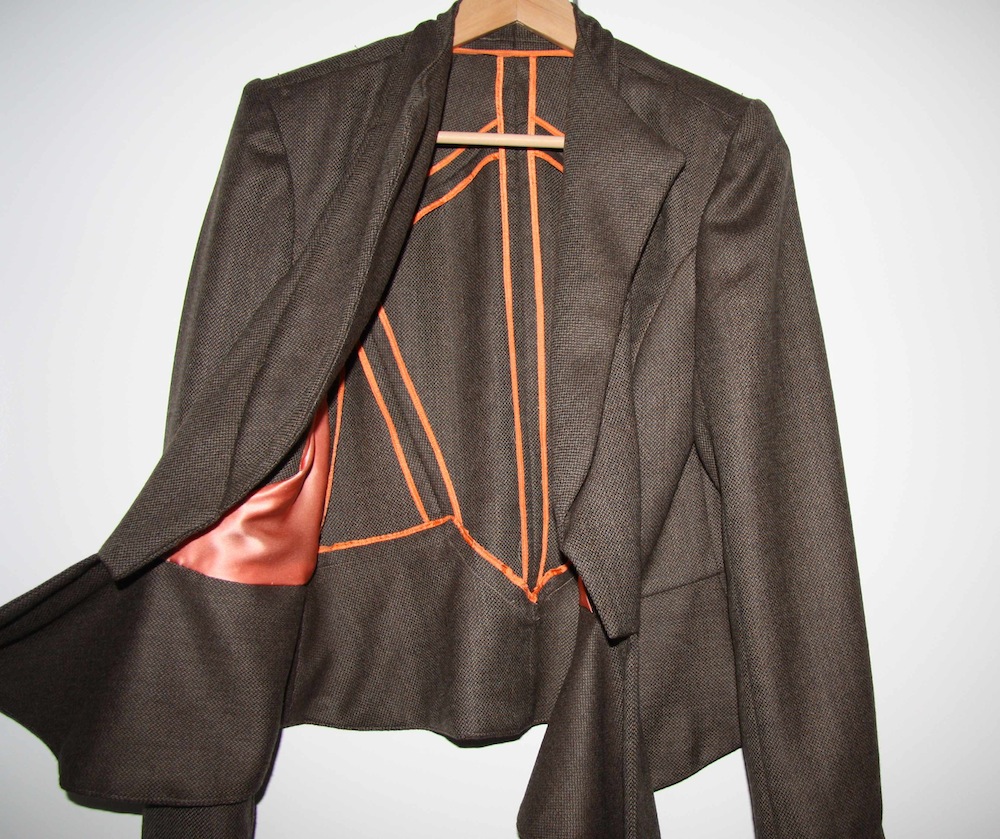 V8739 Vogue Suit Jacket