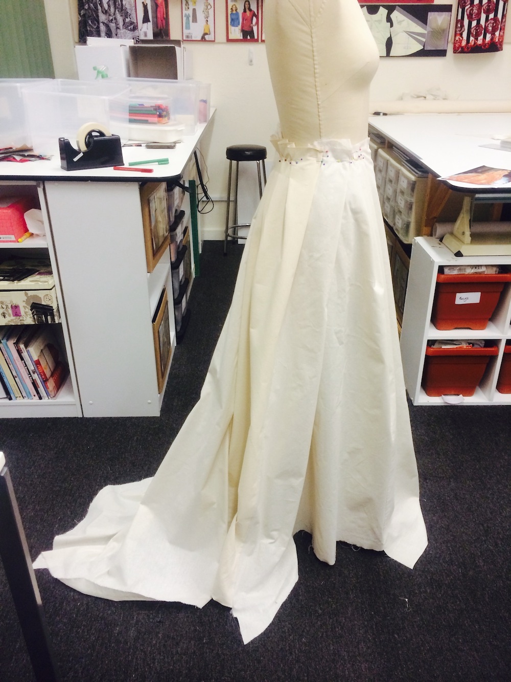 Adjusted skirt S655 muslin #1, Dec 2013